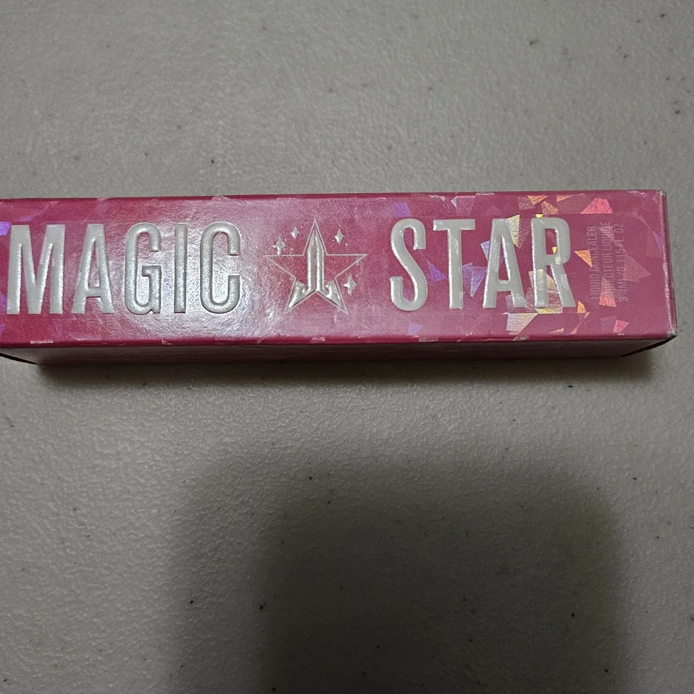 Jeffree Star Magic Star Concealer 20.5